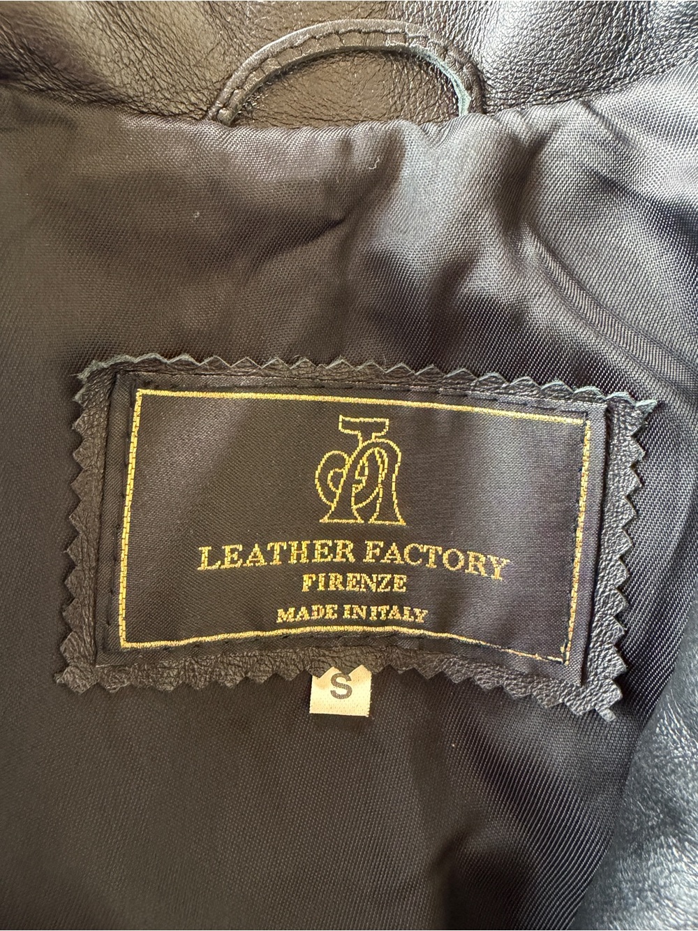 Vintage Leather Coat | Size S - Picture 3 of 6